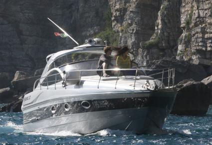 أين يمضي مالك الفايسبوك شهر العسل؟